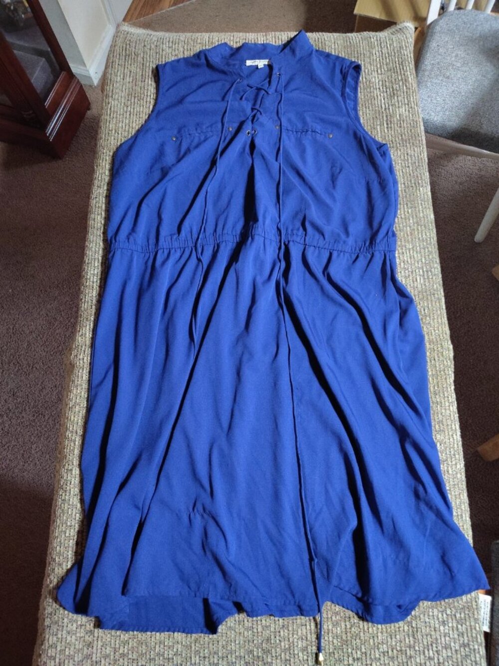 Women Speed Control Size 1X Blue Dress Midi V-Neck Sleeveless Lightweight